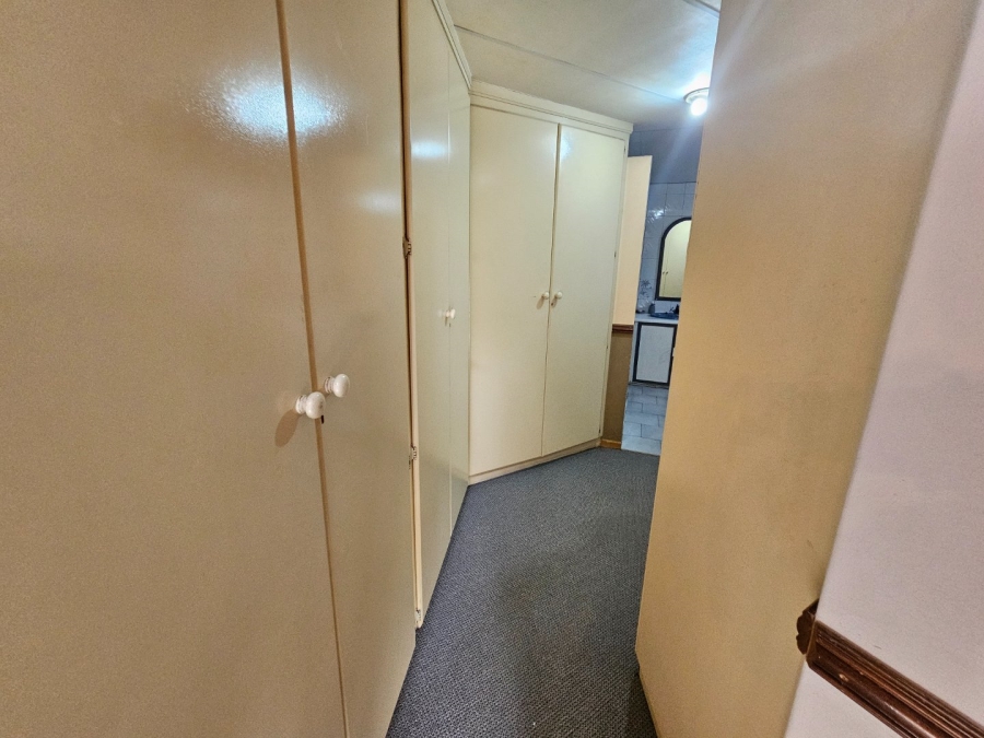 To Let 5 Bedroom Property for Rent in La Provance Free State